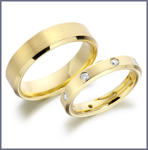His and Hers Diamond Matching Wedding Rings Set