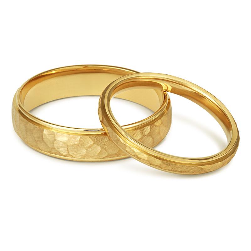 His and Hers Hammered Finish Matching Wedding Rings Set