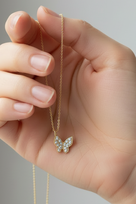 Collier papillon en or jaune massif 14 carats avec diamants CZ