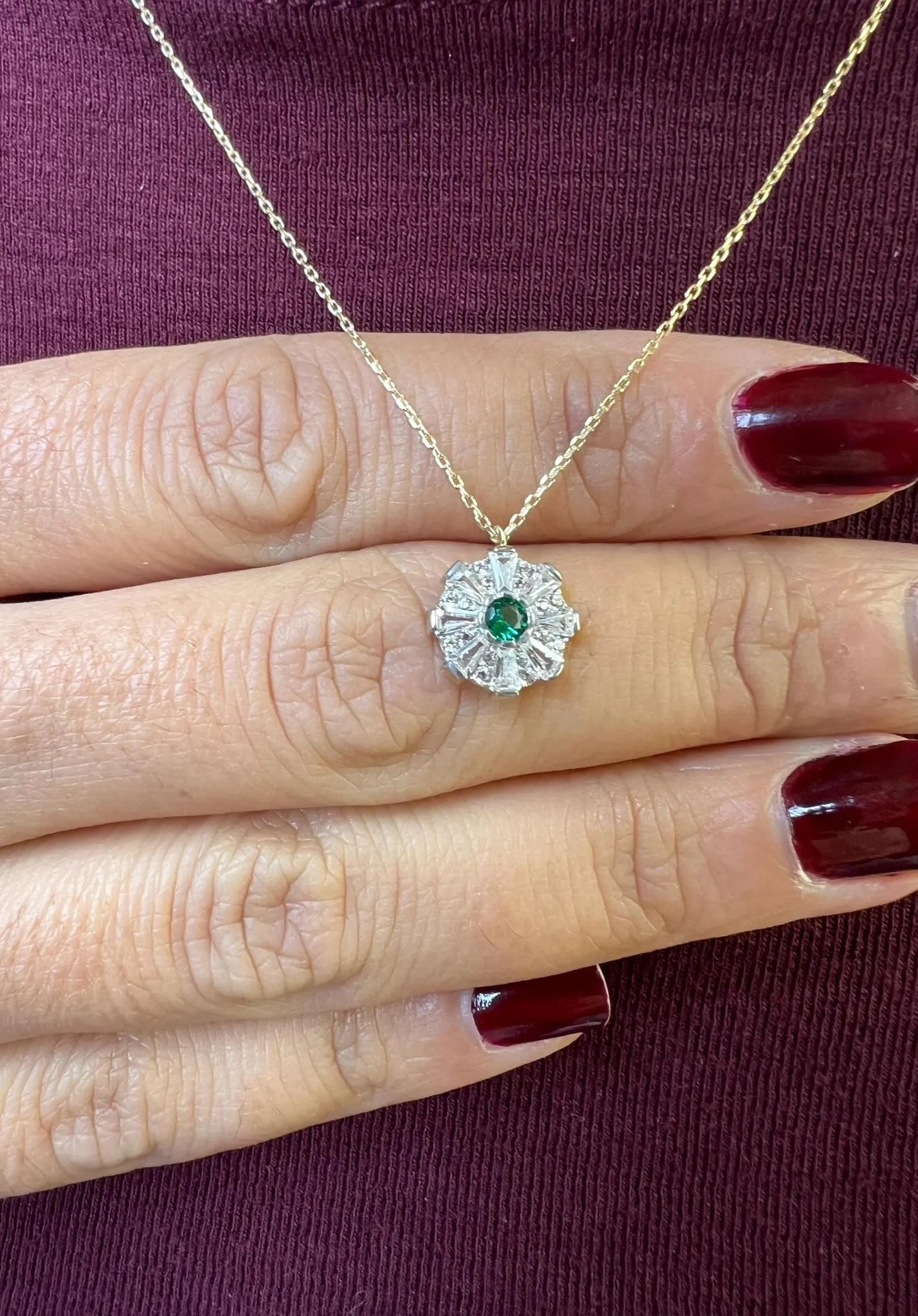 Collier trèfle rose en or jaune massif 14 carats