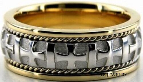 Two tone gold handmade men's wedding band, 8mm with shiny finish and rope braid detailing, crafted in New York.