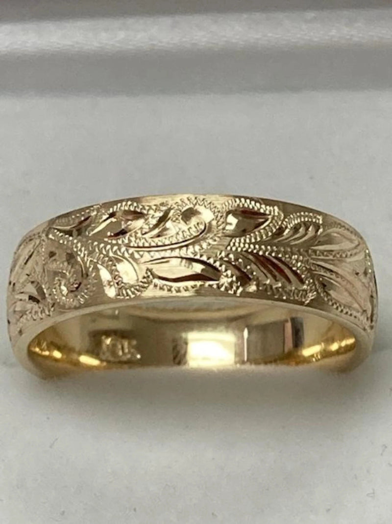 Hand Engraved Mens Wedding Band