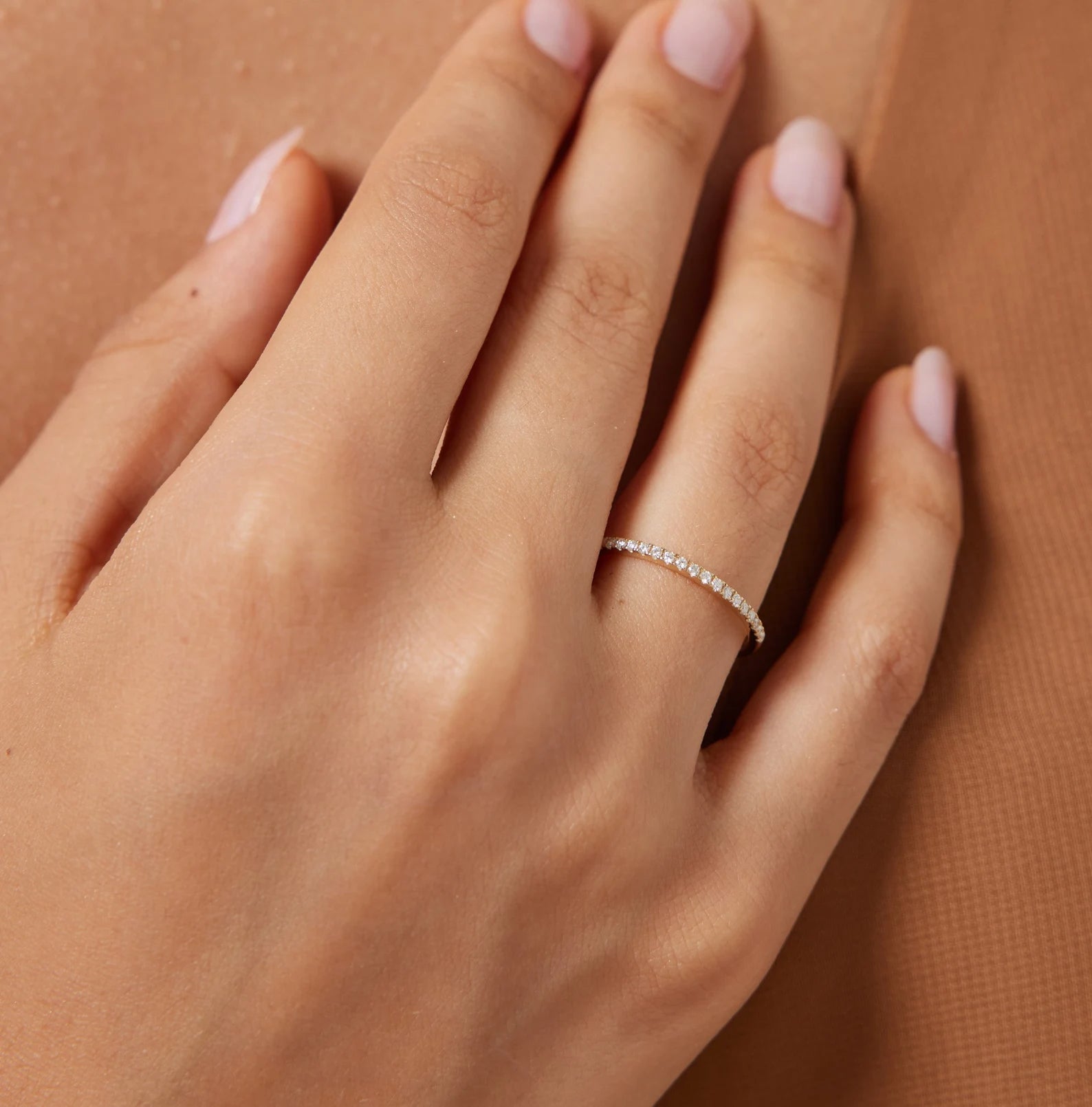 Bague de mariage en or 14 carats avec diamants demi-éternité