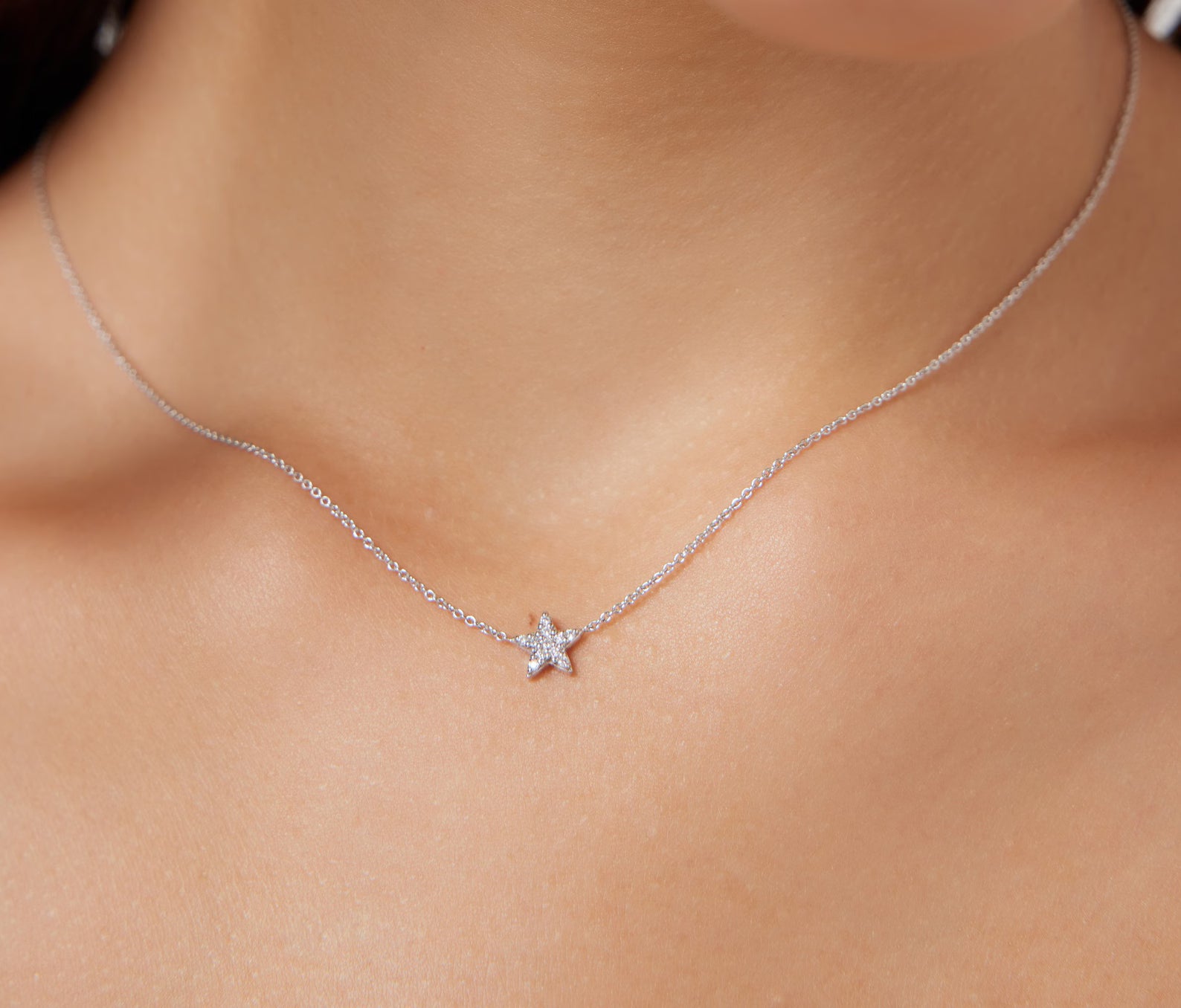 Collar de estrella de diamantes en oro blanco macizo de 14 quilates