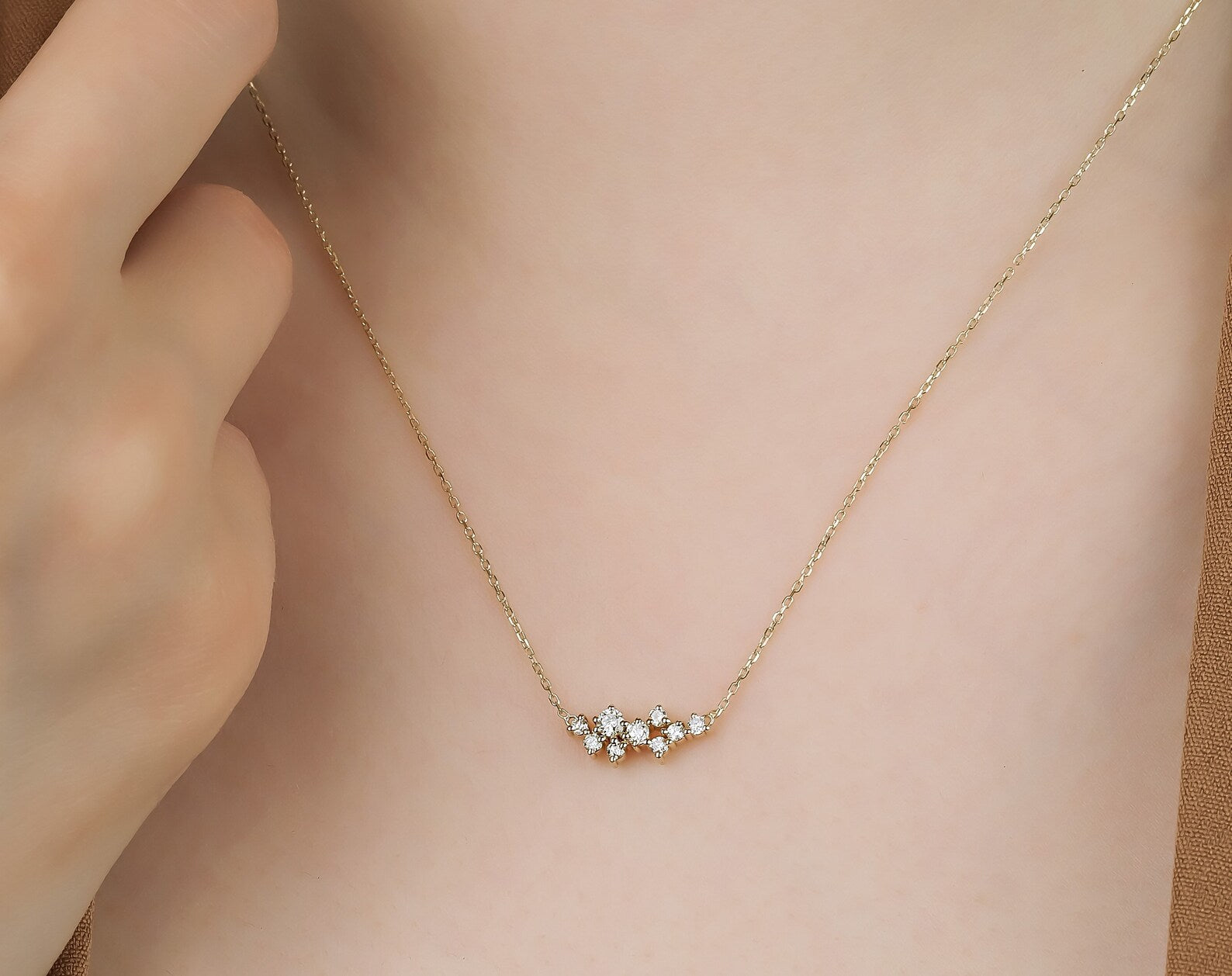 Collier en grappe de diamants en or 14 carats