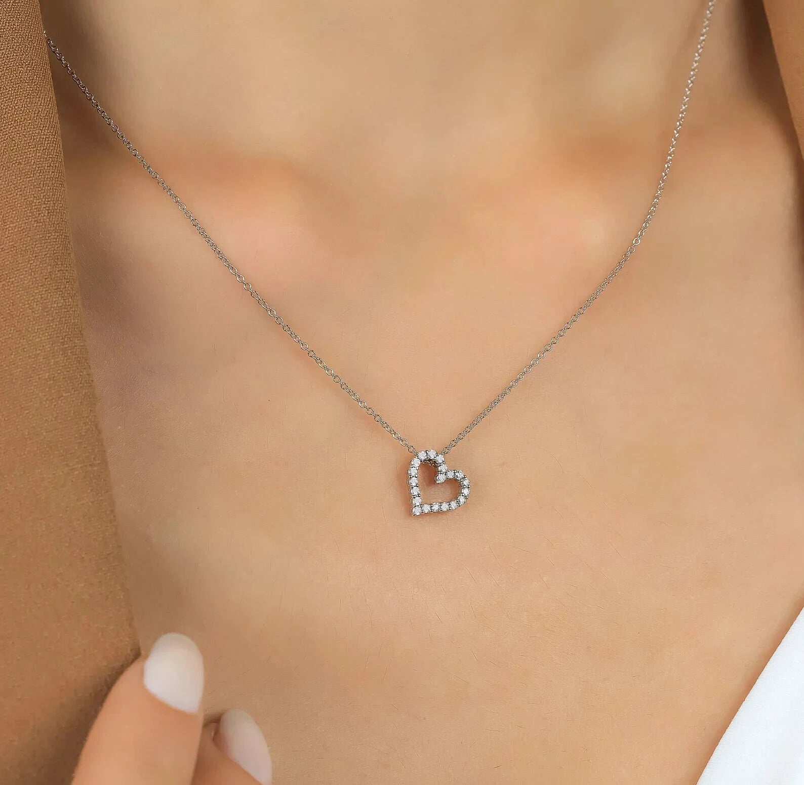 14K Solid White Gold Diamond Heart Necklace