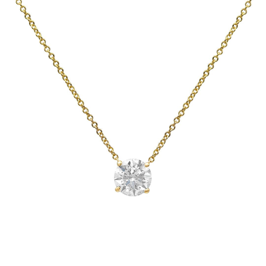 Collar con cruz de diamantes de 0,90 quilates en oro blanco de 14 quilates