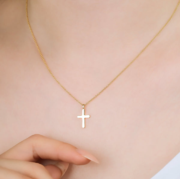 CROSS NECKLACE – MAIVE