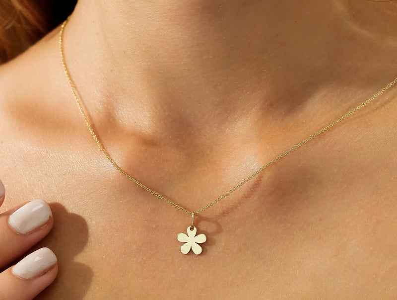 14K Yellow Gold Daisy Flower Necklace, Irish Clover Necklace