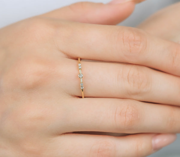 14K Yellow Gold Minimalist Womens Diamond Ring