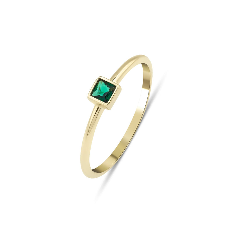 14K Yellow Gold Princess Cut Emerald Ring