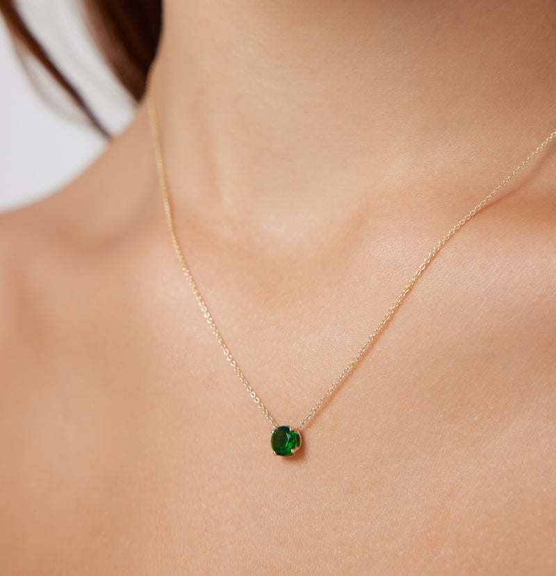 14K Solid Yellow Gold Emerald Necklace, 6mm Prong Setting Emerald Solitaire Necklace, Dainty Emerald Necklace, May Birthstone, Minimalist Emerald Necklace, Green Emerald