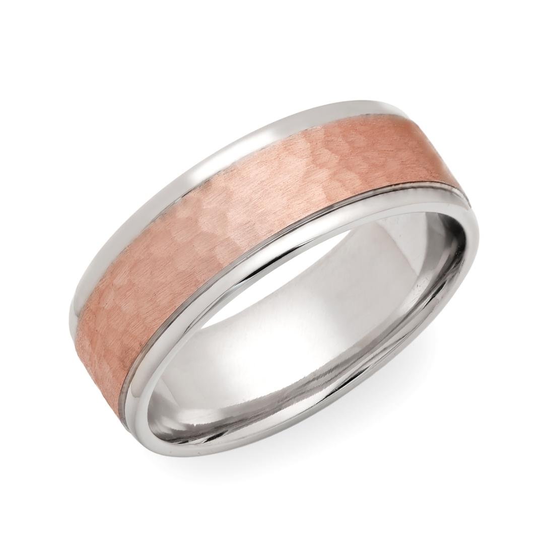 Hammered finish two-tone gold men's wedding band, solid white and rose gold, polished edges, 7mm comfort fit.